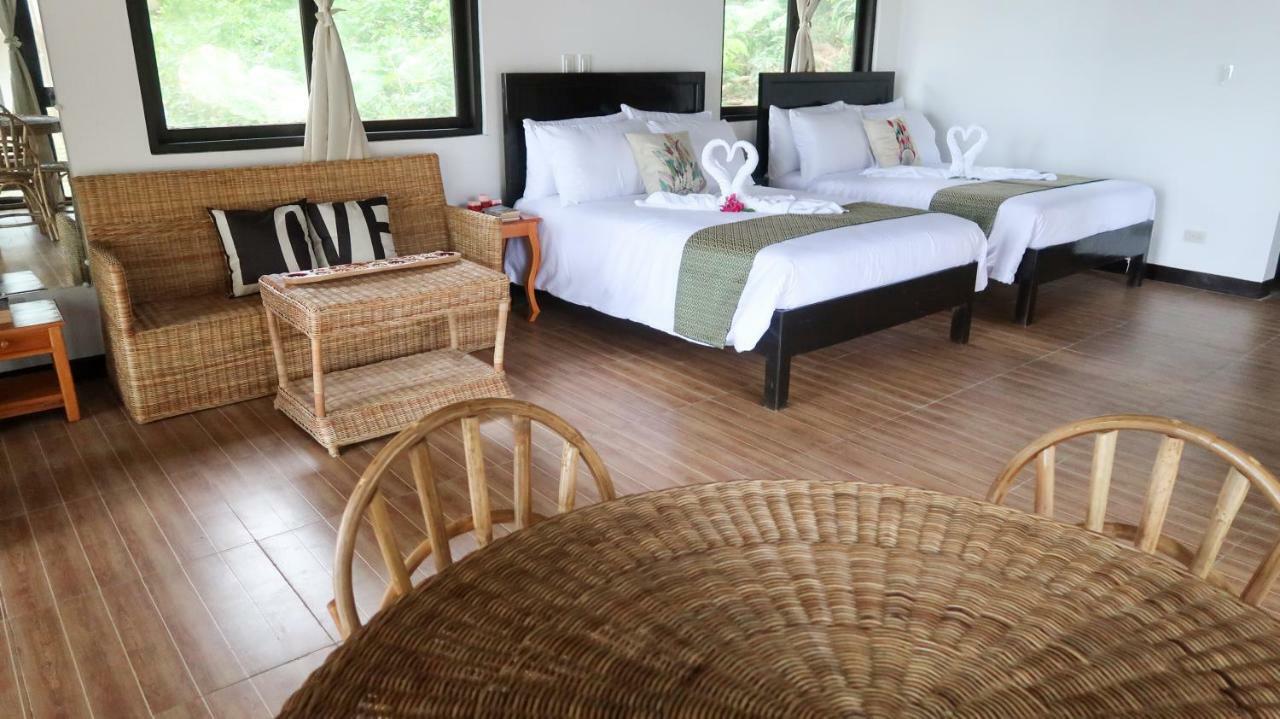 Moon Beach Villas El Nido Kültér fotó